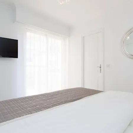 Marriott/ Croisette - Luxe 1 Bed Lägenhet