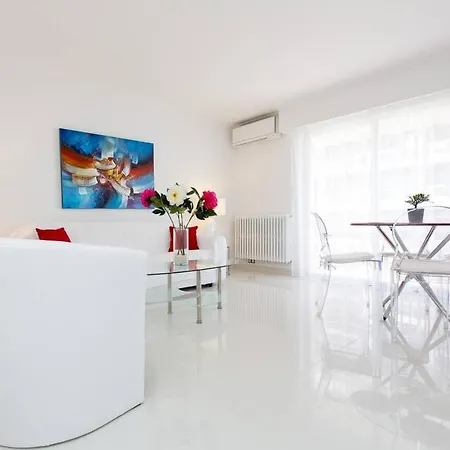 Marriott/ Croisette - Luxe 1 Bed Lägenhet *