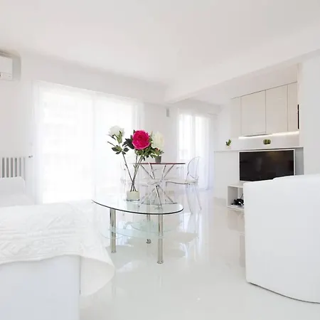 Marriott/ Croisette - Luxe 1 Bed شقة *